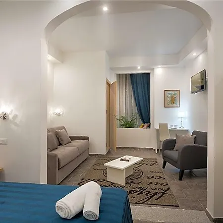 Stella Della Casa 3*