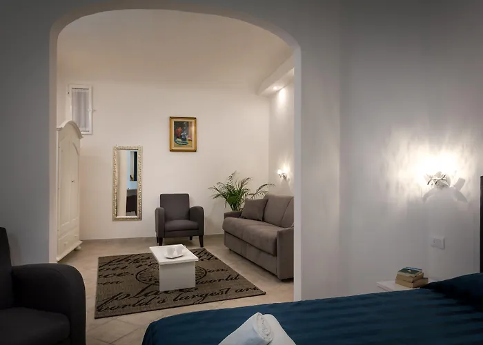 Stella Della Casa Gasthuis 3*