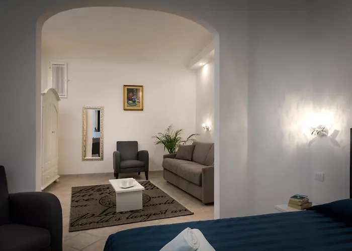 Stella Della Casa Gasthuis 3*